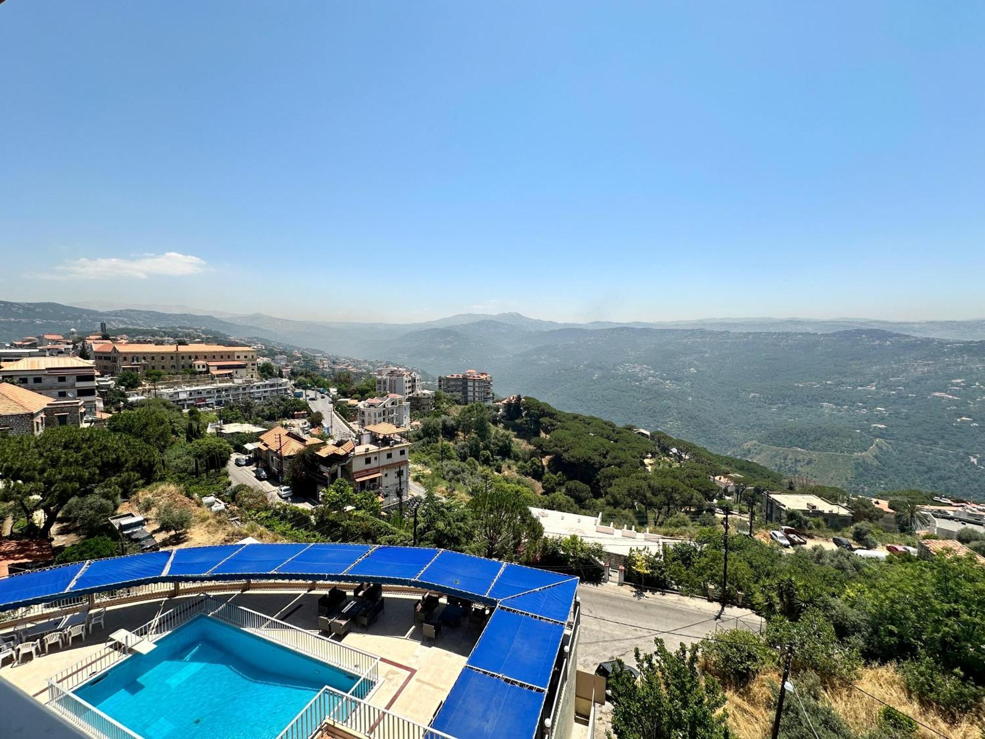מלון בורומאנה Le Crillon מראה חיצוני תמונה